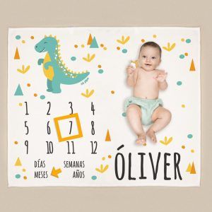 Manta cumplemes Dino personalizada