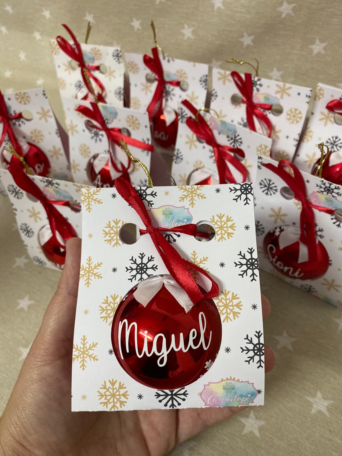 Bola de Navidad Roja Carchilopi personalizada - Imagen 2