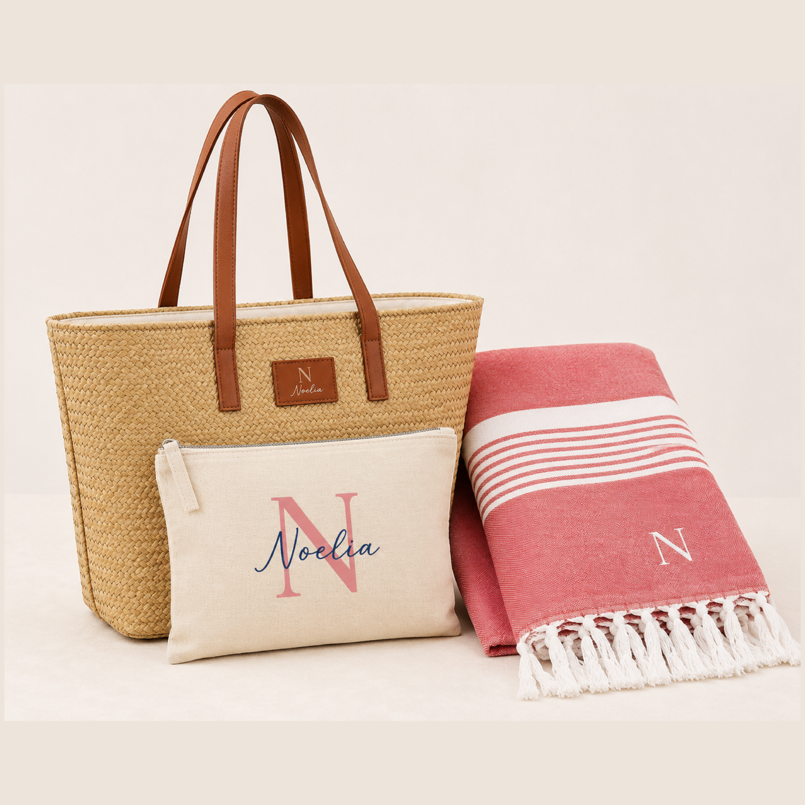 Pack Merecidas Vacaciones Personalizado – Bolso + Pareo + Neceser - Imagen 2
